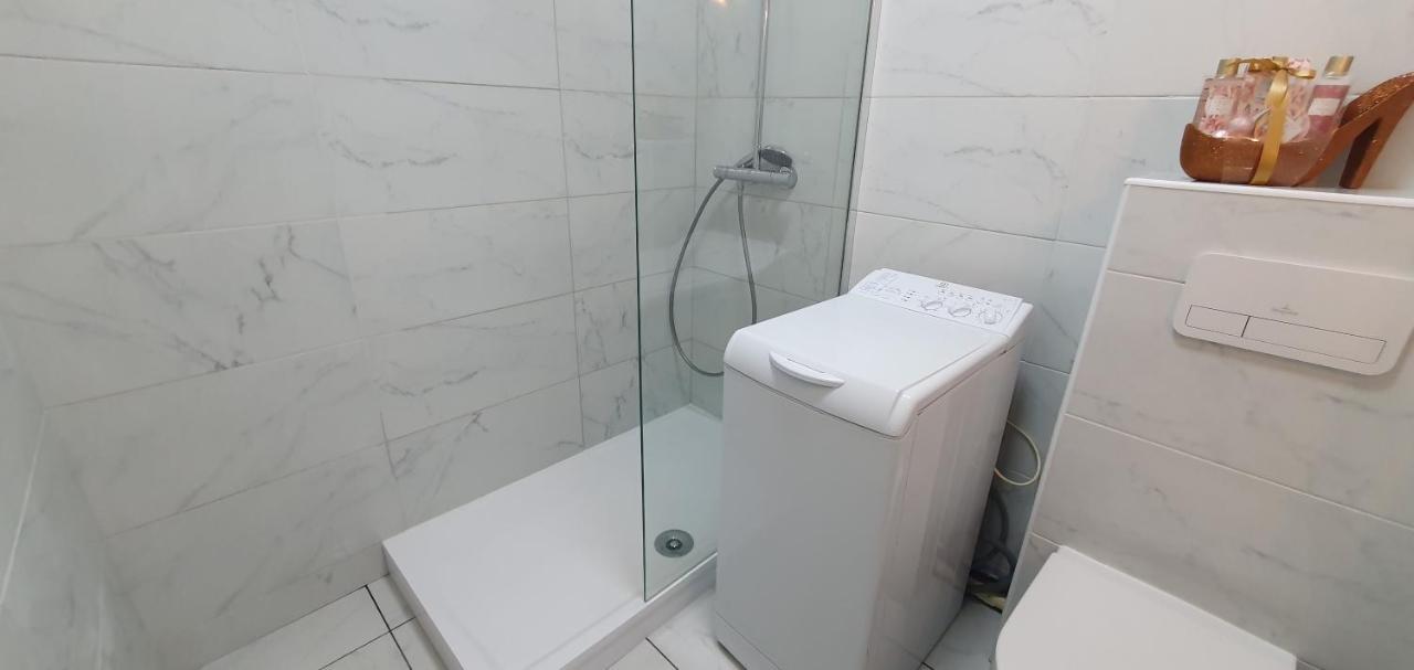 Appartement Frontiere Luxembourg Thionville Exterior photo